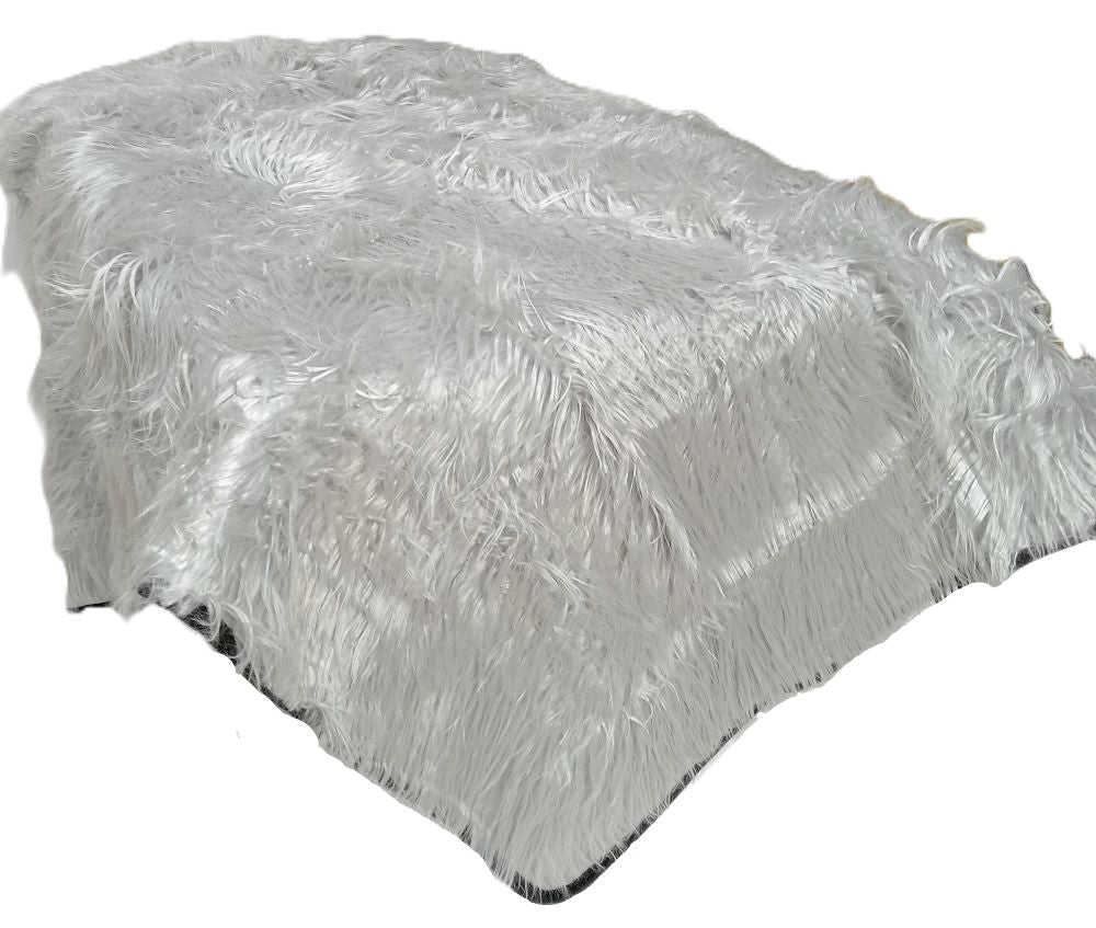 Puppy Love - Komfortdecke - Weich & Stilvoll - Hellgrau - 152x126cm